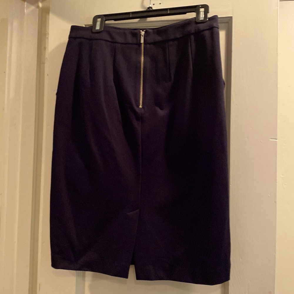 Navy pencil skirt